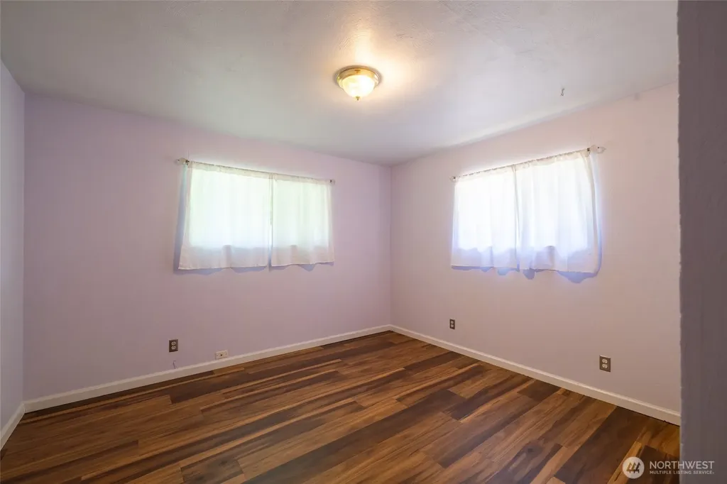 1308 W Main Street Centralia WA 98531