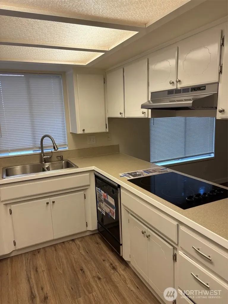 4343 Highline Drive SE Olympia WA 98501