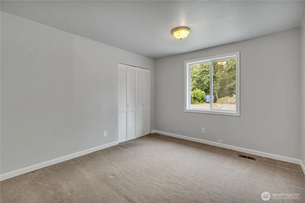 26802 148th Avenue SE Kent WA 98042