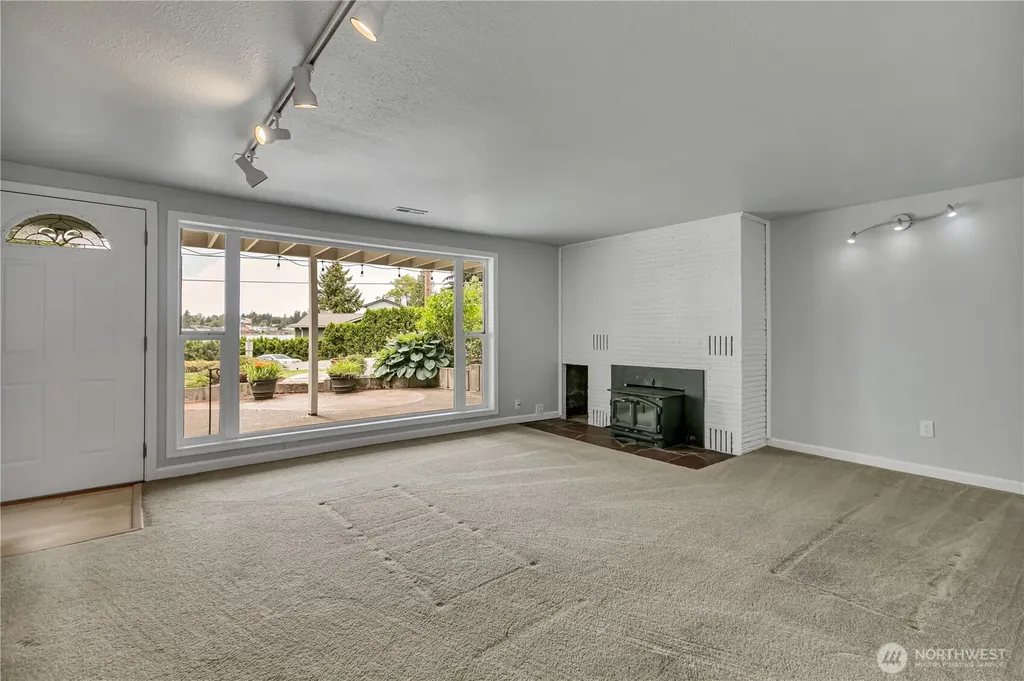 26802 148th Avenue SE Kent WA 98042