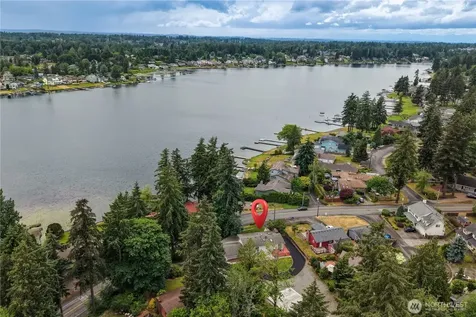 26802 148th Avenue SE Kent WA 98042