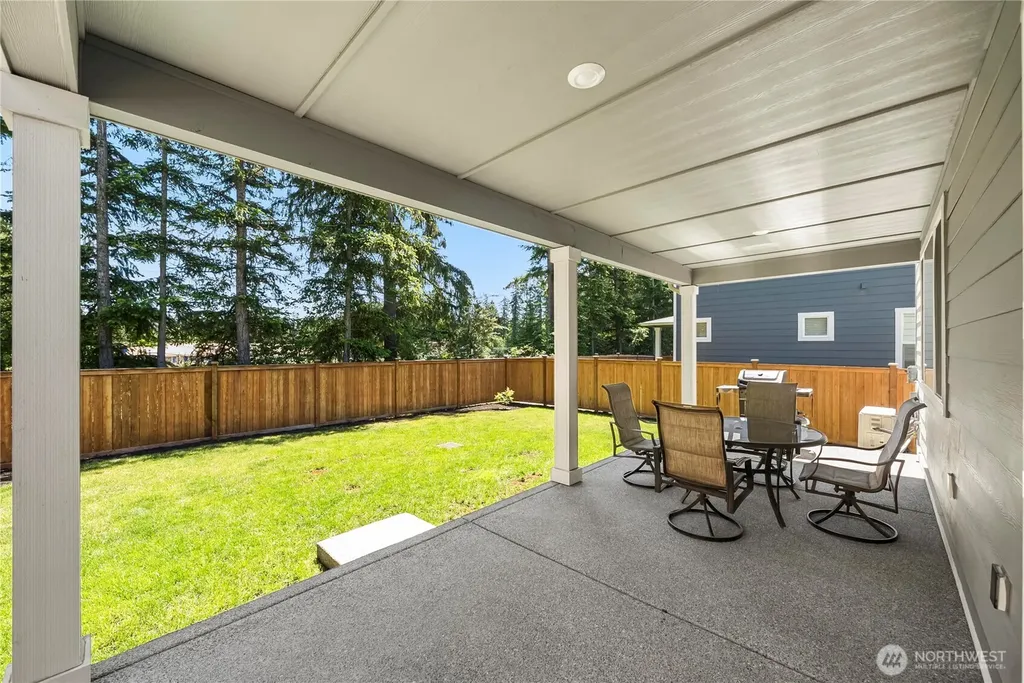 25220 176th Avenue SE Covington WA 98042