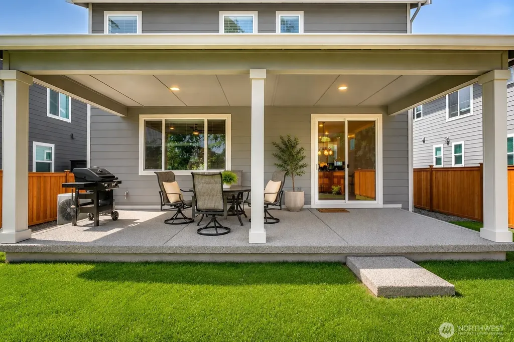 25220 176th Avenue SE Covington WA 98042