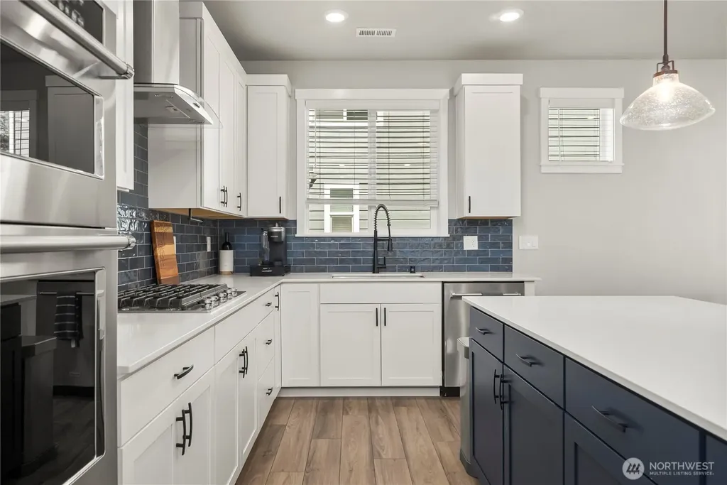 25220 176th Avenue SE Covington WA 98042