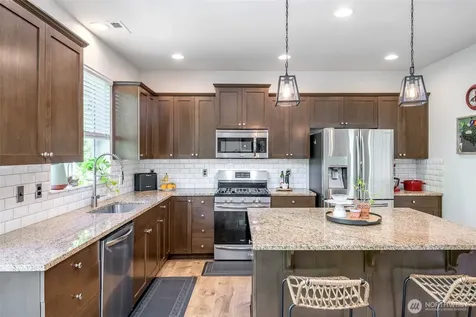 24026 SE 278th Court Maple Valley WA 98038
