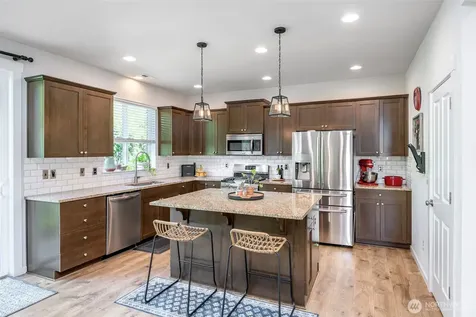 24026 SE 278th Court Maple Valley WA 98038