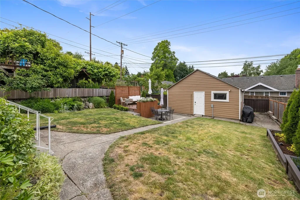 920 N Sheridan Avenue Tacoma WA 98403