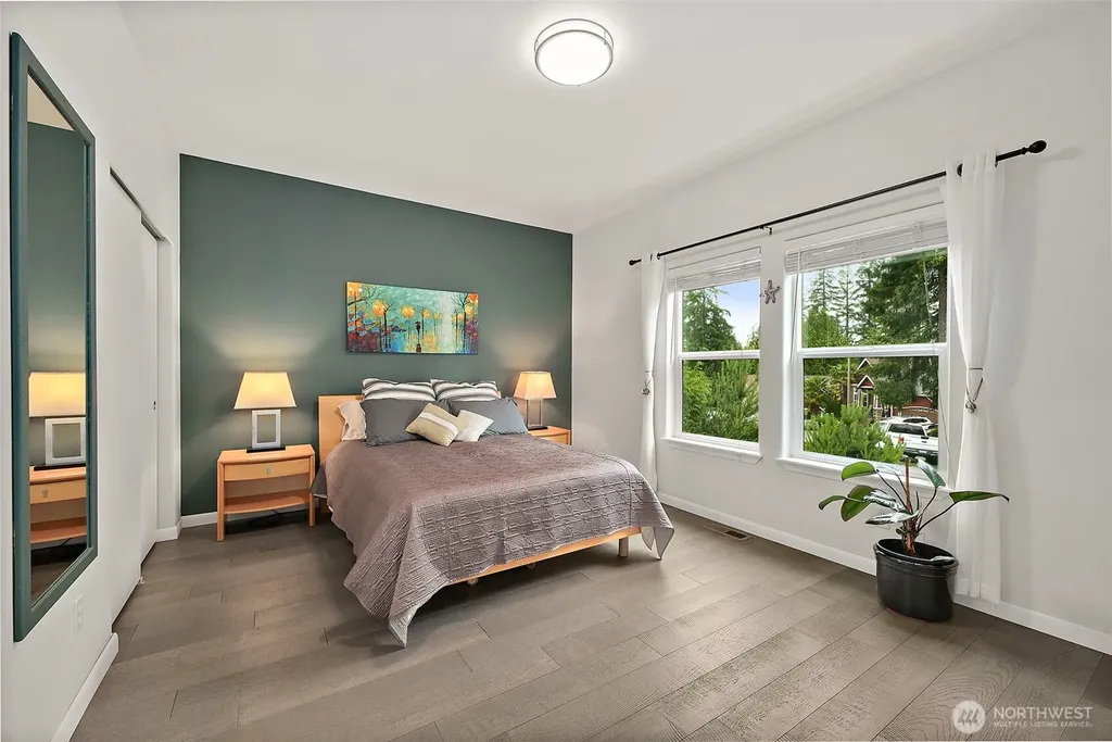 321 Fairway Drive Allyn WA 98524