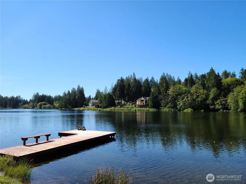 321 Fairway Drive Allyn WA 98524