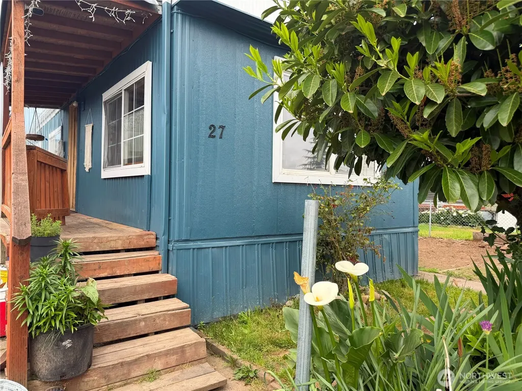 24500 Russell Road Kent WA 98032