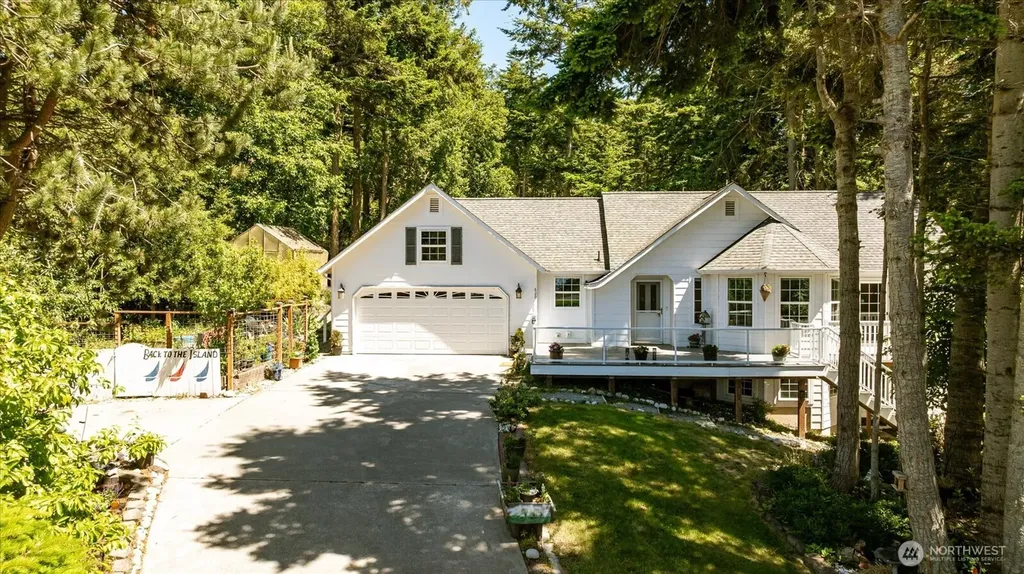 620 Coronado Avenue Coupeville WA 98239