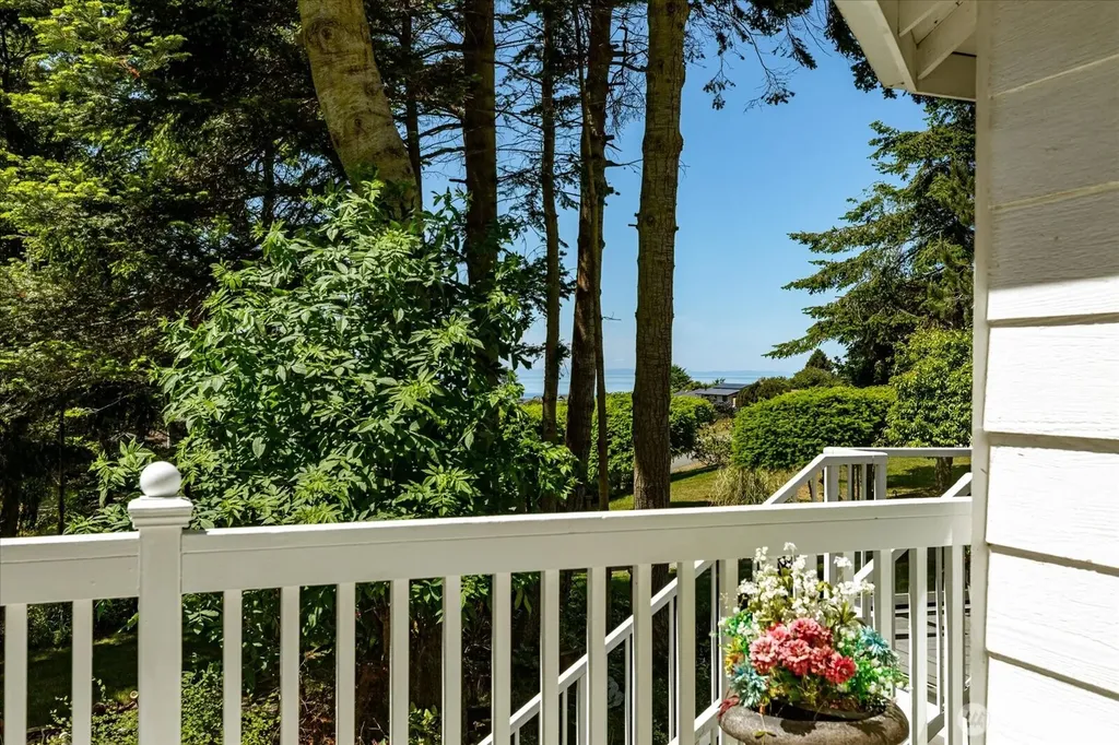 620 Coronado Avenue Coupeville WA 98239