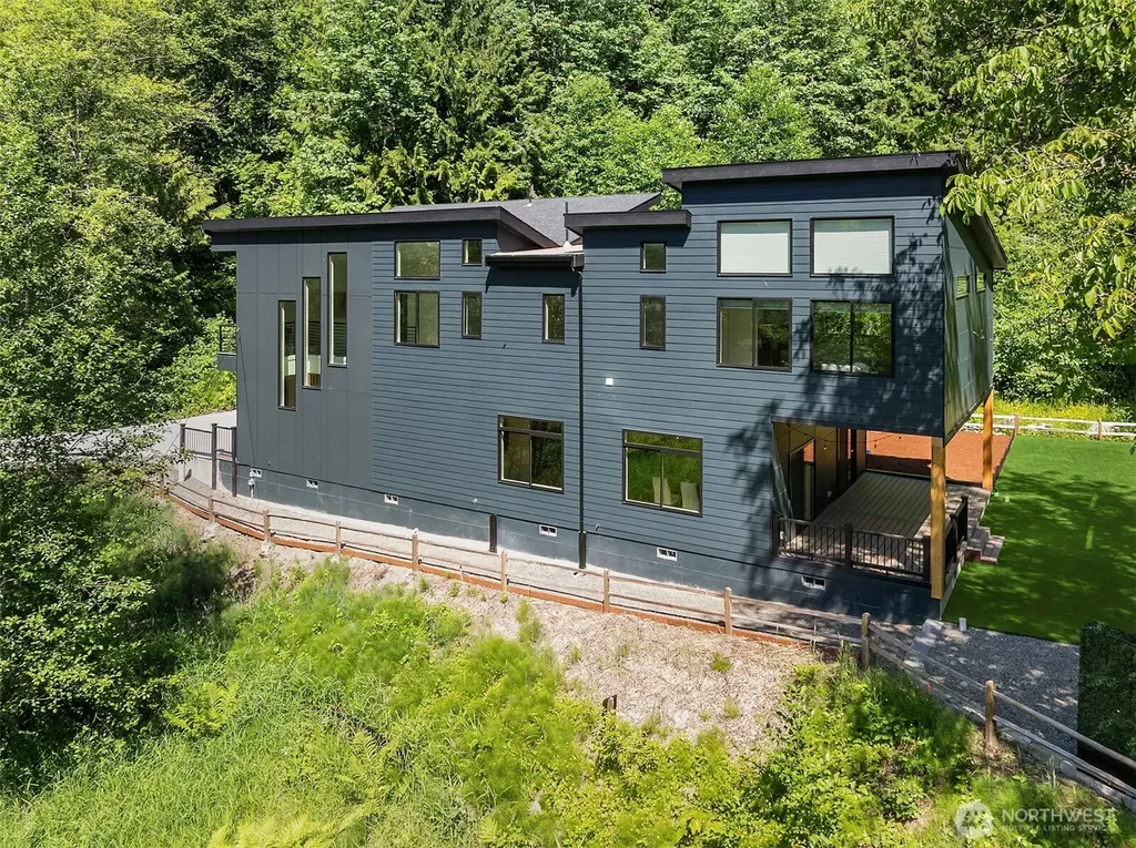 5512 Preston Fall City Road SE Fall City WA 98024
