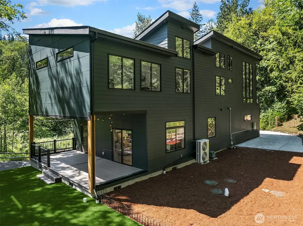 5512 Preston Fall City Road SE Fall City WA 98024