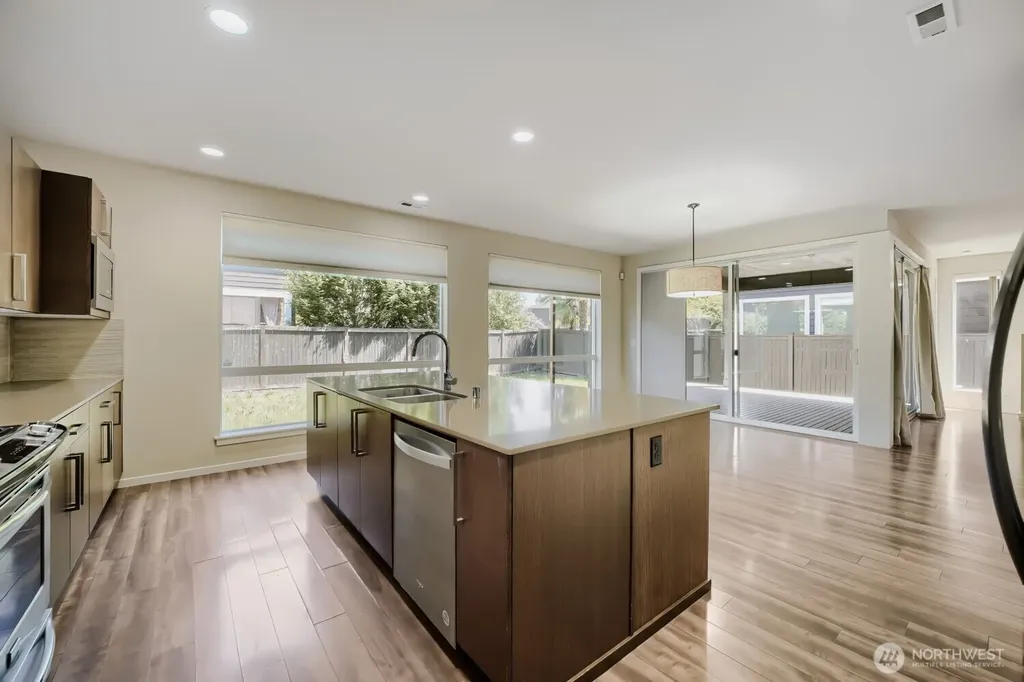 3812 NE 23rd Place Renton WA 98056