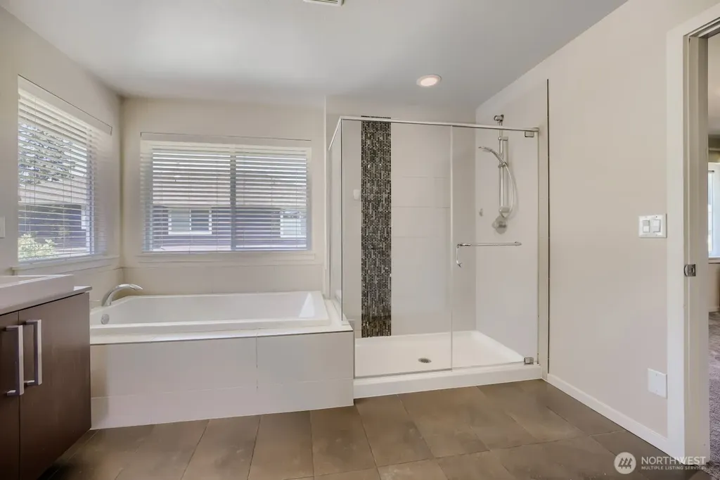 3812 NE 23rd Place Renton WA 98056