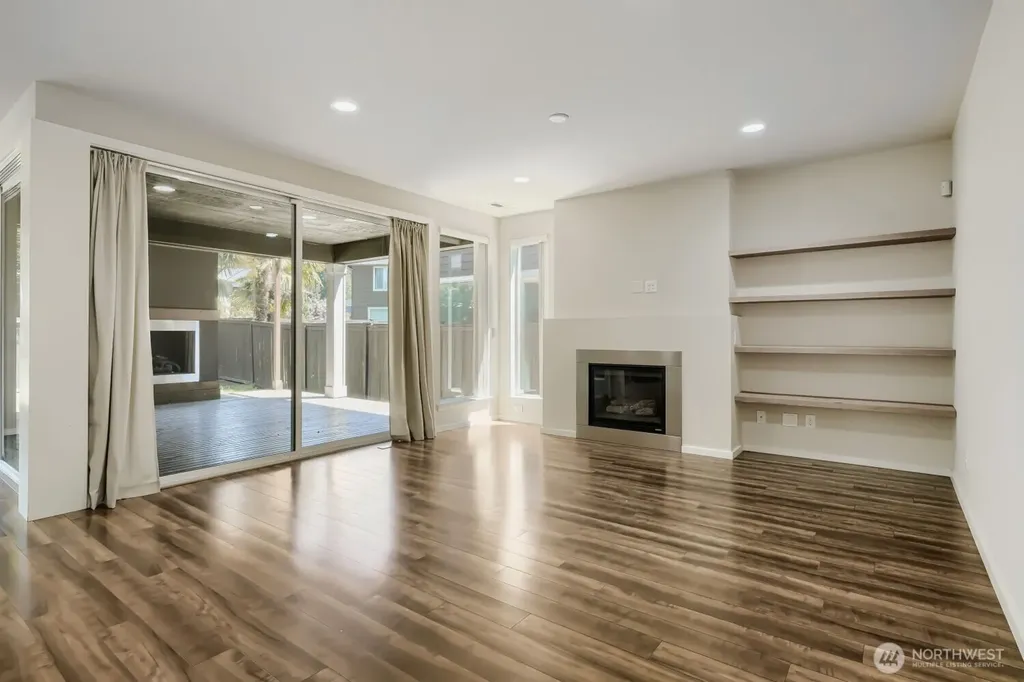 3812 NE 23rd Place Renton WA 98056