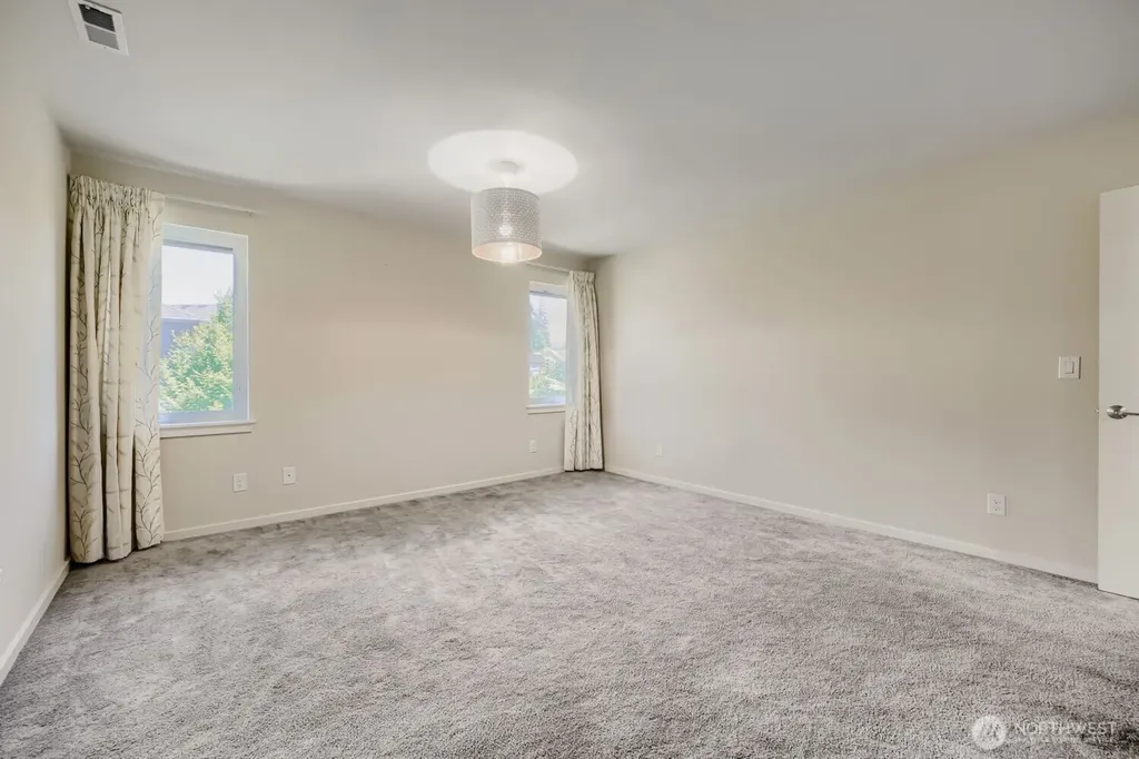 3812 NE 23rd Place Renton WA 98056