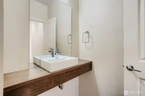 3812 NE 23rd Place Renton WA 98056