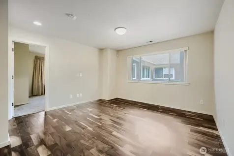 3812 NE 23rd Place Renton WA 98056