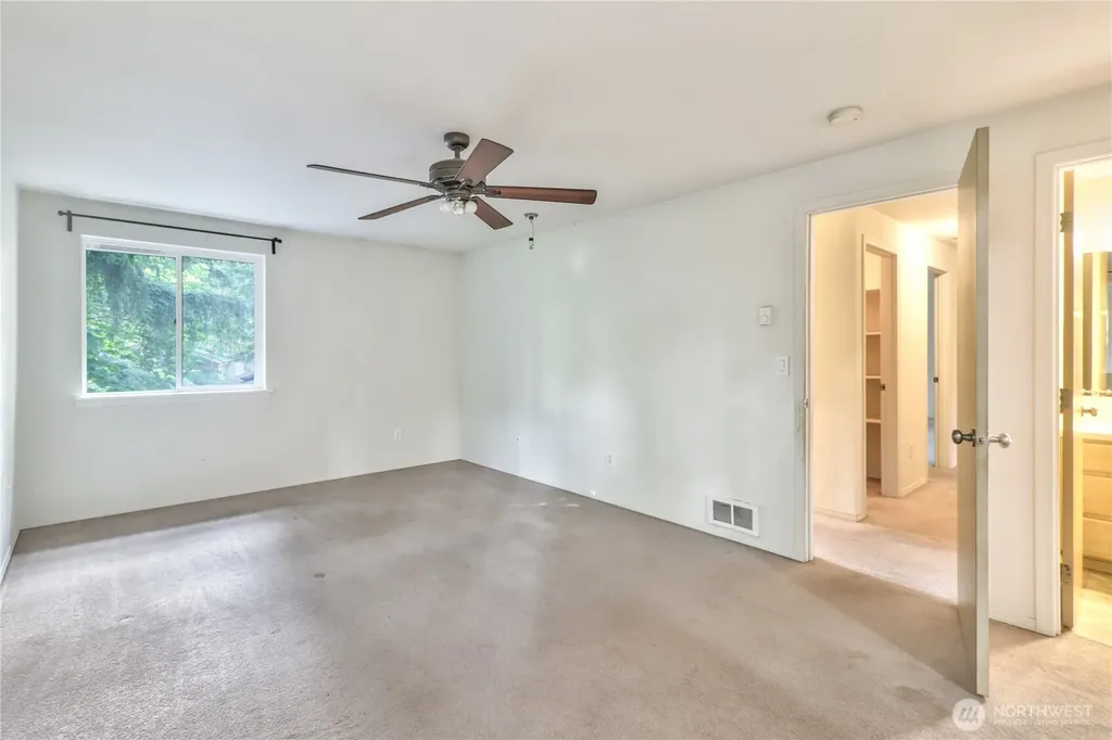 22323 Glenview Court SE Yelm WA 98597