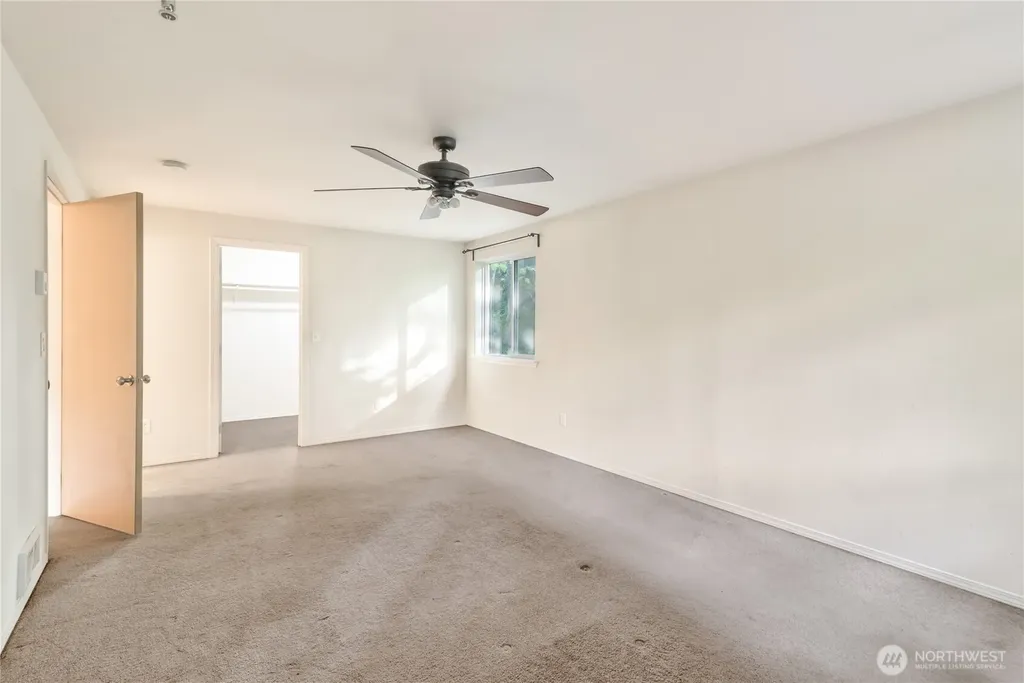 22323 Glenview Court SE Yelm WA 98597
