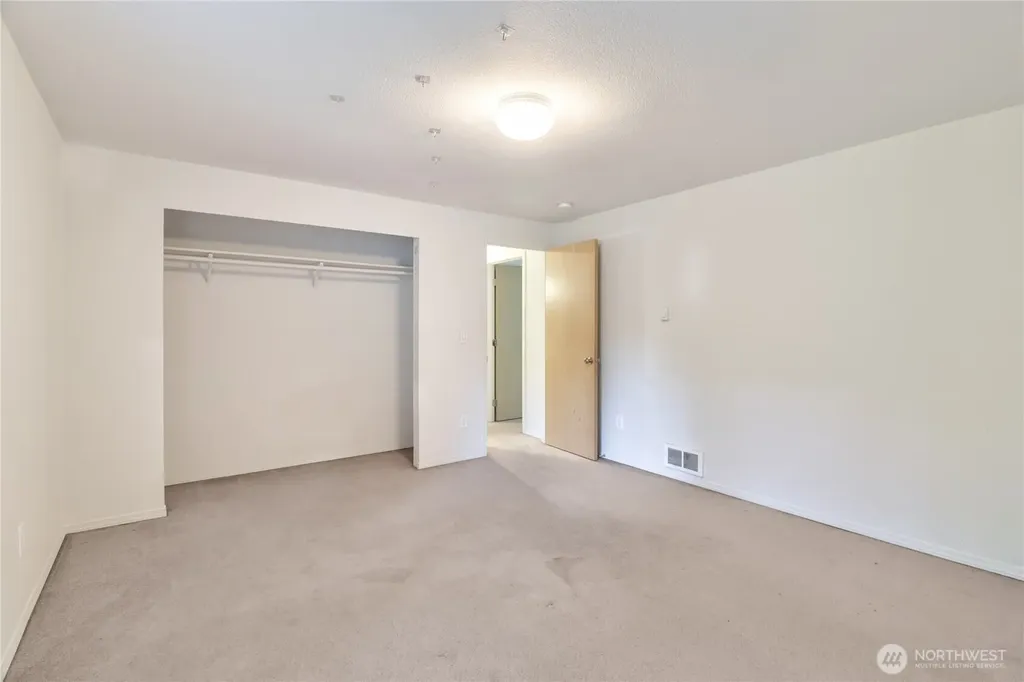 22323 Glenview Court SE Yelm WA 98597