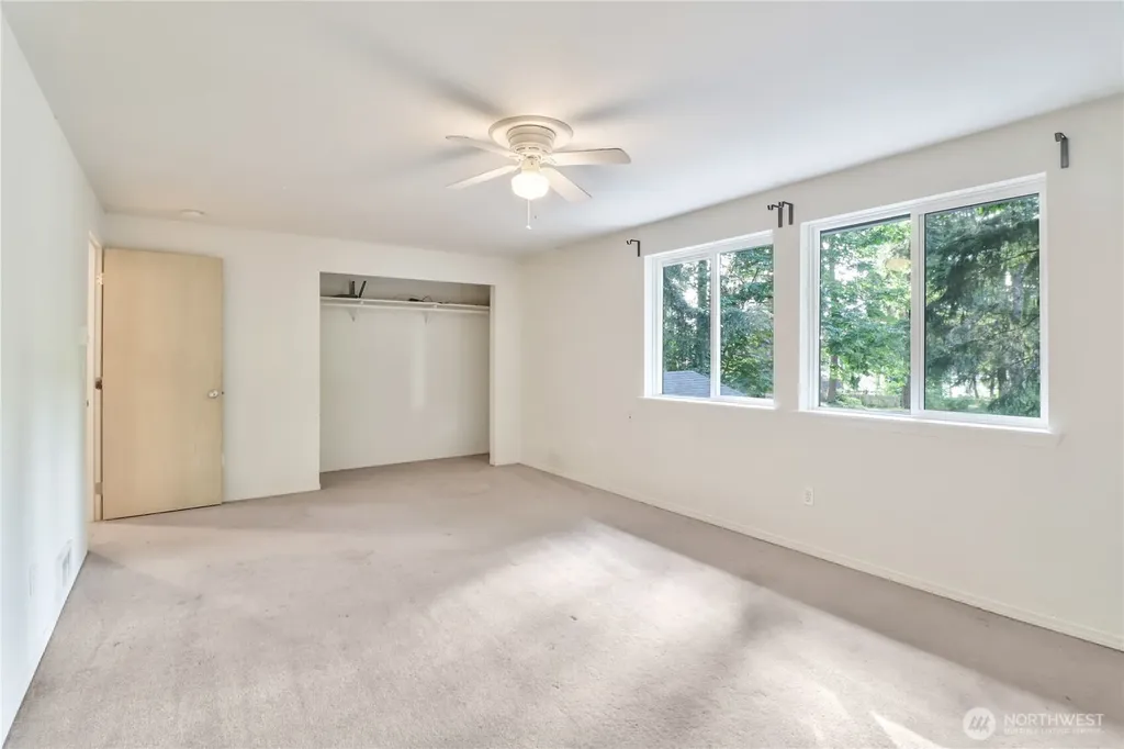 22323 Glenview Court SE Yelm WA 98597