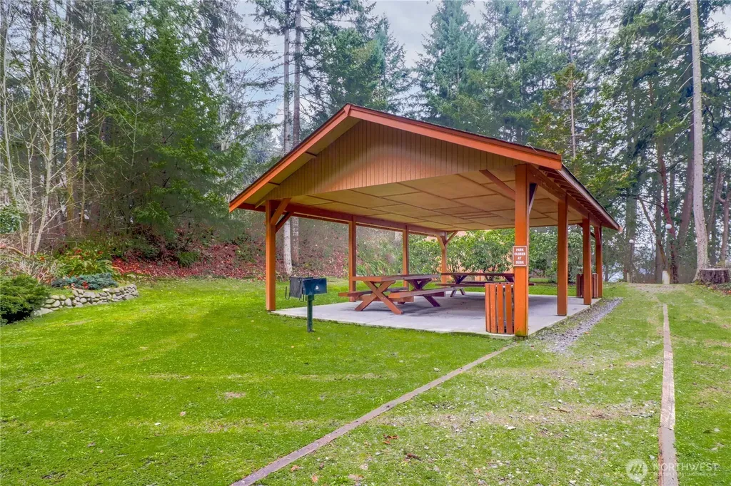 22323 Glenview Court SE Yelm WA 98597