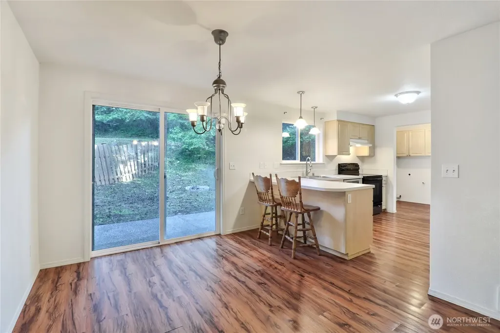 22323 Glenview Court SE Yelm WA 98597