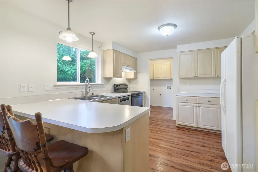 22323 Glenview Court SE Yelm WA 98597