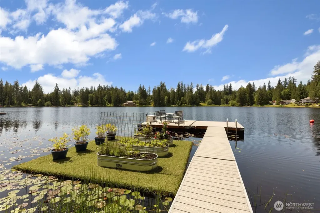 8530 E Lake Cochran Road Monroe WA 98272