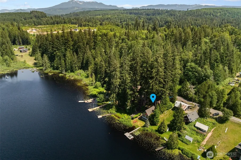 8530 E Lake Cochran Road Monroe WA 98272