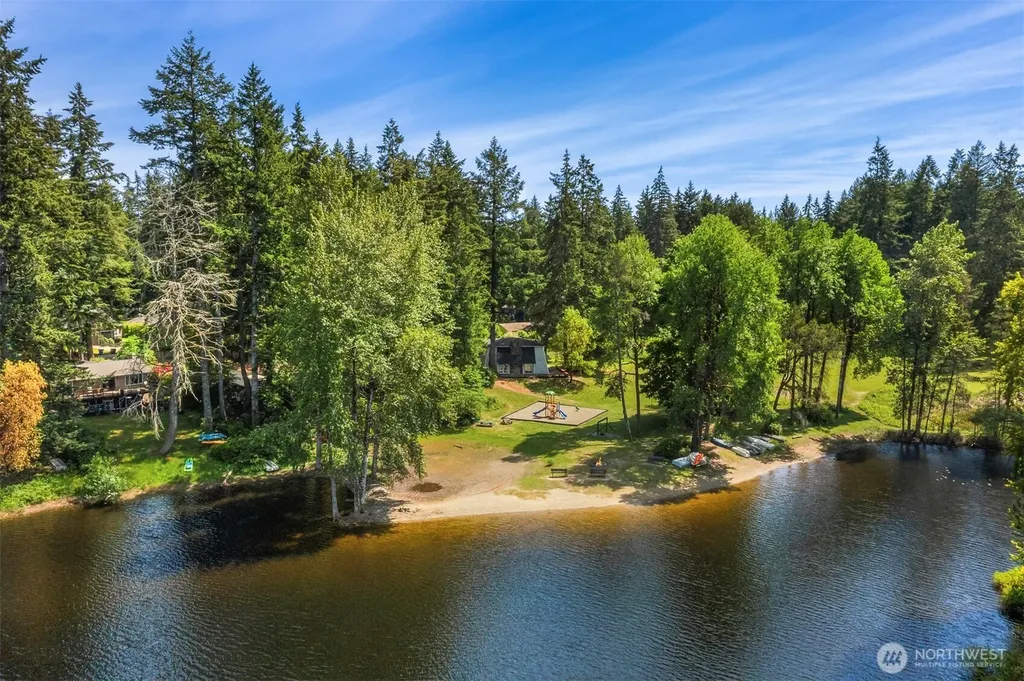 13804 Easy Street NW Gig Harbor WA 98329