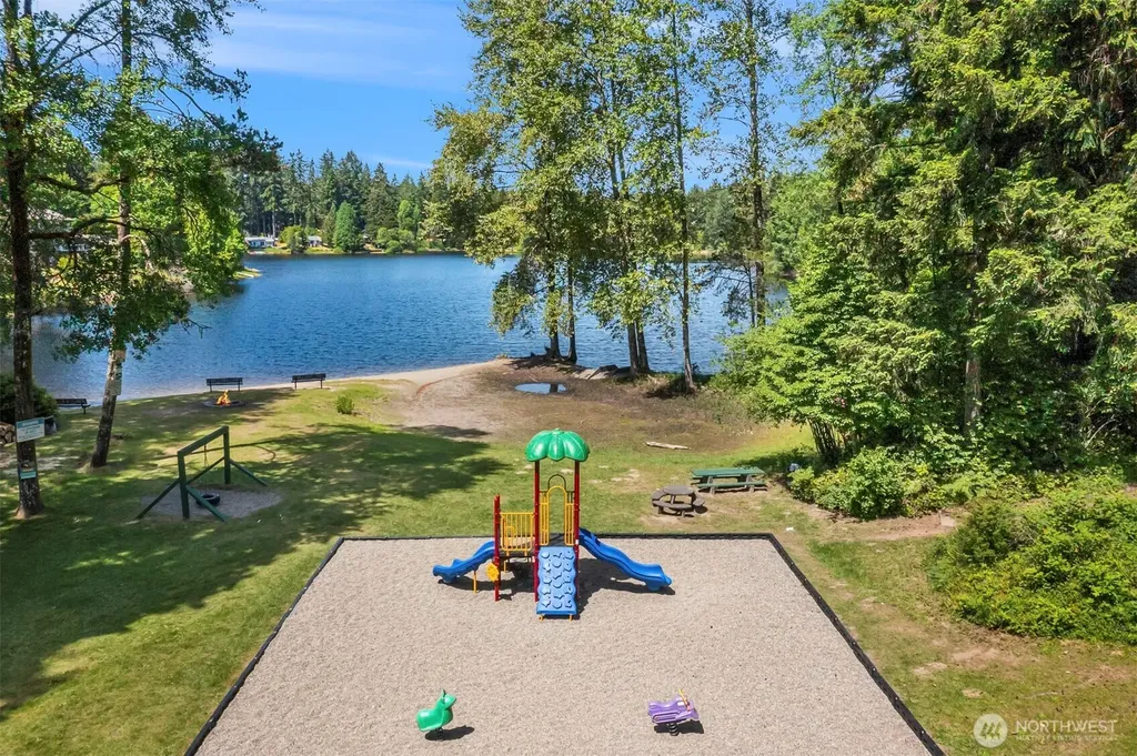 13804 Easy Street NW Gig Harbor WA 98329