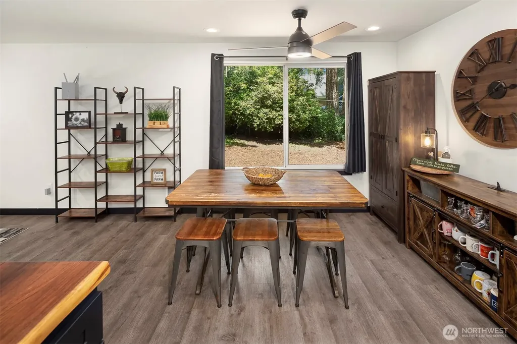 13804 Easy Street NW Gig Harbor WA 98329