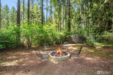13804 Easy Street NW Gig Harbor WA 98329