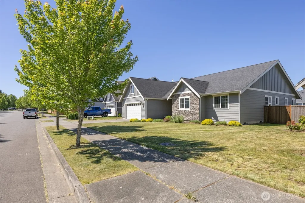803 Mapleridge Drive Everson WA 98247