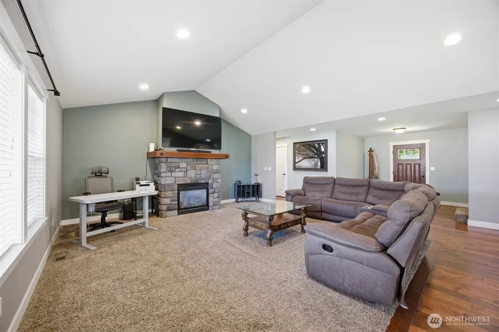 803 Mapleridge Drive Everson WA 98247