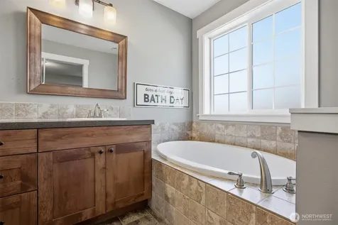 803 Mapleridge Drive Everson WA 98247