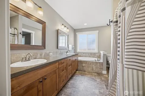 803 Mapleridge Drive Everson WA 98247