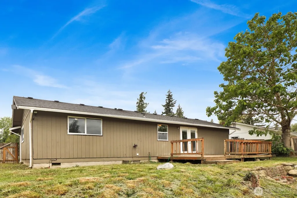 6130 Sunshine Drive Ferndale WA 98248