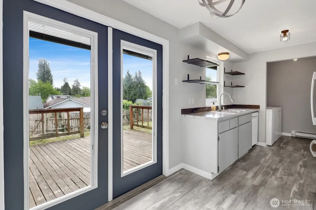 6130 Sunshine Drive Ferndale WA 98248