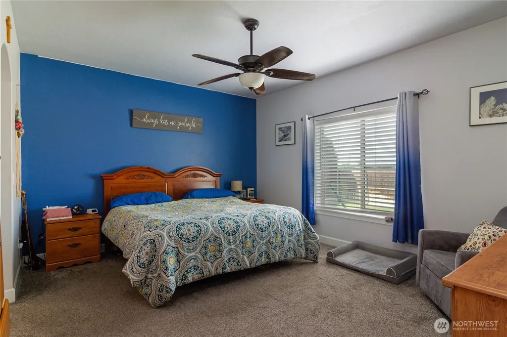 2375 NW Valley View Drive Hermiston OR 97838