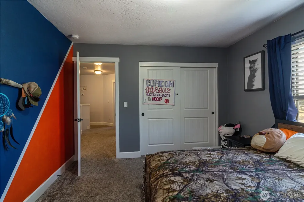 2375 NW Valley View Drive Hermiston OR 97838