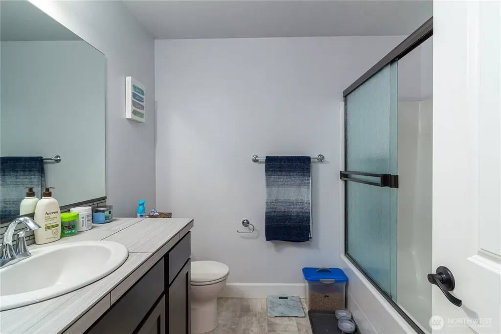 2375 NW Valley View Drive Hermiston OR 97838