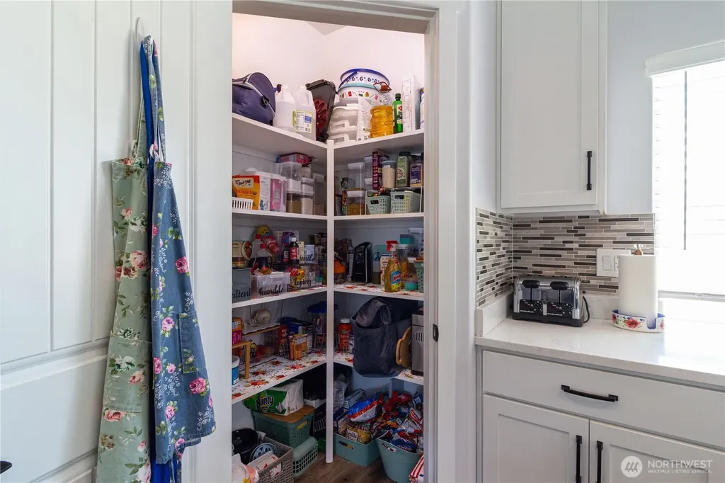 2375 NW Valley View Drive Hermiston OR 97838