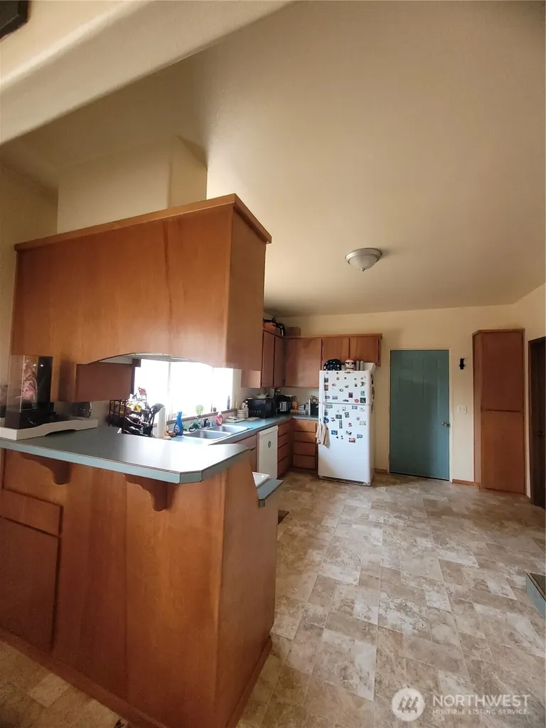 616 S Race Street Port Angeles WA 98362