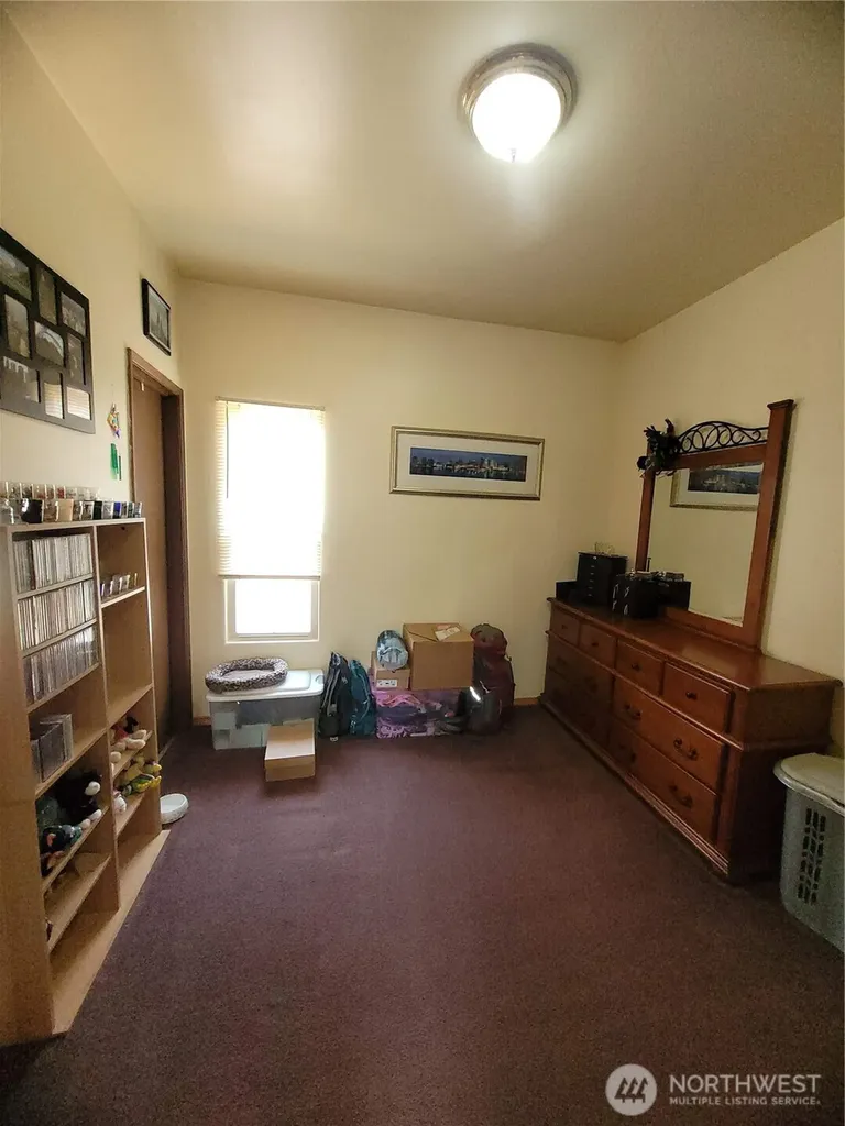 616 S Race Street Port Angeles WA 98362