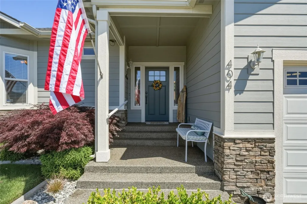 404 Ridgewood Drive Manson WA 98831